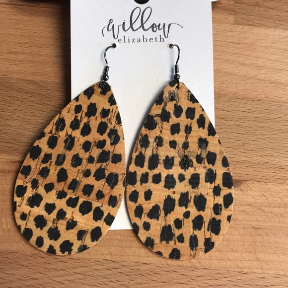 Jewelry - Earrings